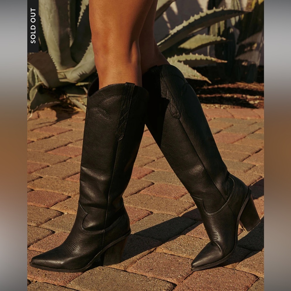 Vici Billini Steele Boots Black Cowboy Boots